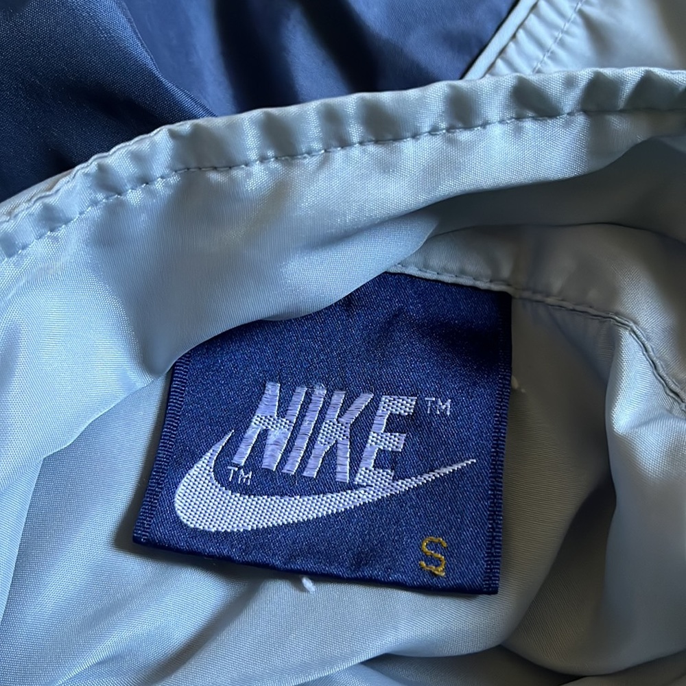 Nike VINTAGE Embroidered Windbreaker Jacket Kangaroo Pouch Small - Picture 3 of 6